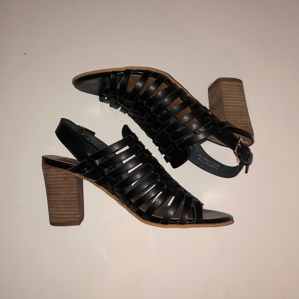 Steve Madden Summerr Block Strap Heels